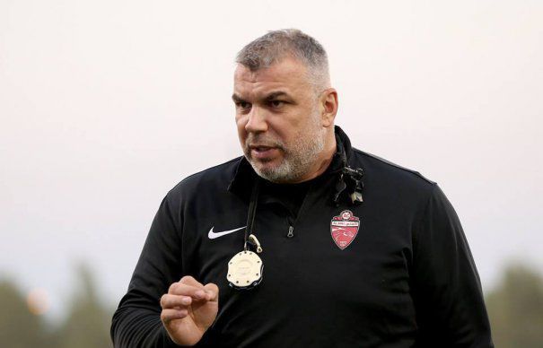 Cosmin Olaroiu Al Hilal antrenor negocieri Razvan Lucescu