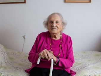 
	A implinit 102 ani si a fost vecina de apartament cu Adolf Hitler, iar acum RUPE TACEREA! &quot;Am vazut un sicriu iesind de acolo!&quot;
