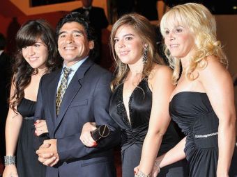
	Diego Maradona ar fi fost MANDRU de asta! E impresionant ce-a reusit sa faca UNICA sa sotie. Nimeni nu i-a stat in cale
