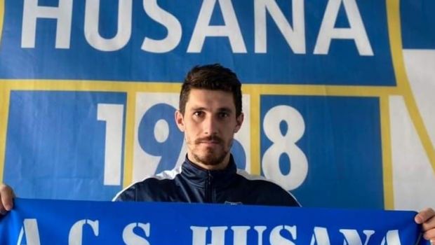Drama cumplita a unui fotbalist din Romania: si-a pierdut ambii parinti de sarbatori, la o distanta de cateva zile unul fata de celalalt