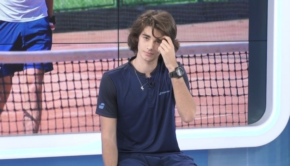 La 16 ani, Alexandru Coman vrea sa participe la primul turneu de mare slem al carierei: "Am inceput sa joc turnee cu cei de 18 ani si vreau sa mai cresc, sa am 1,93 m!" _1