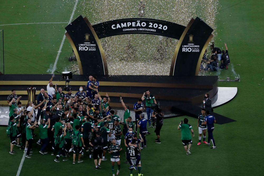 SPECTACOL pe strazile din Brazilia dupa finala Copei Libertadores! Palmeiras a castigat al doilea trofeu din istorie cu un gol inscris in minutul 99! Imagini INCREDIBILE_19