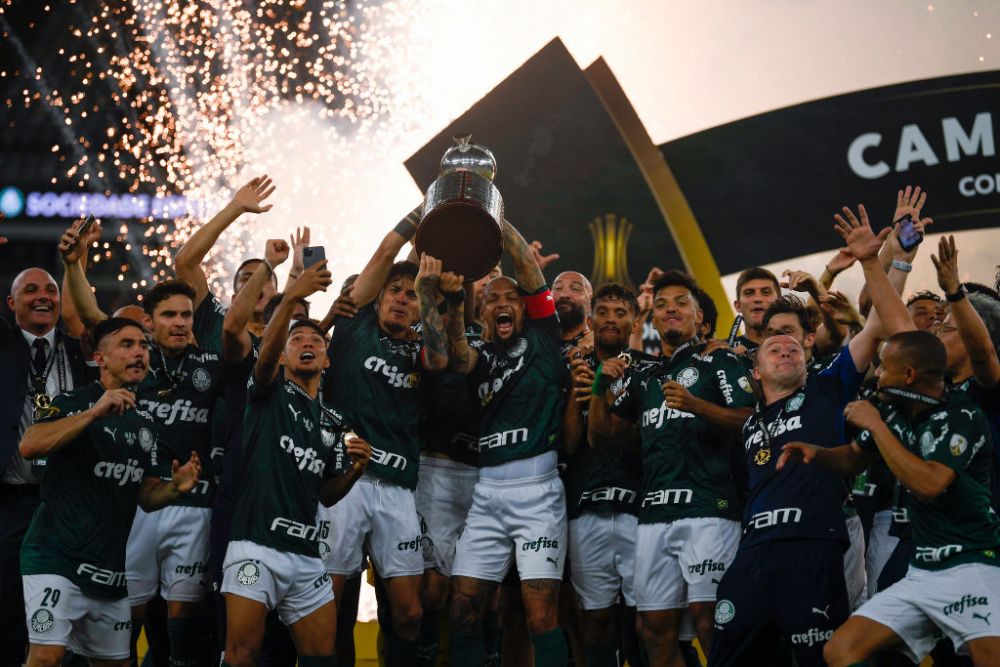 SPECTACOL pe strazile din Brazilia dupa finala Copei Libertadores! Palmeiras a castigat al doilea trofeu din istorie cu un gol inscris in minutul 99! Imagini INCREDIBILE_20
