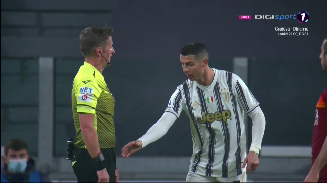 FA-BU-LOS! "Da sa vad ceasu', boss!" :)) Ronaldo, moment incredibil in meciul cu Roma! E faza care face inconjurul lumii. Ce a putut sa-i faca arbitrului_21