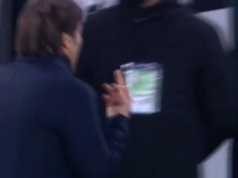 
	Conflict MONDIAL sub ochii lui Ronaldo! Conte i-a aratat degetul din mijloc sefului de la Juve cand credea ca nu-l vede nimeni: &quot;Sa ti-l bagi in ***, idiotule!&quot;
