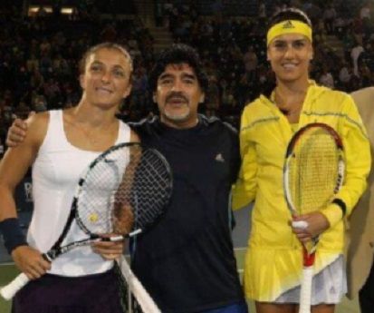 Ziua pe care Sorana Cirstea n-o va uita niciodata. Tenismena s-a intalnit la fileu cu Diego Maradona. Poza de colectie_2