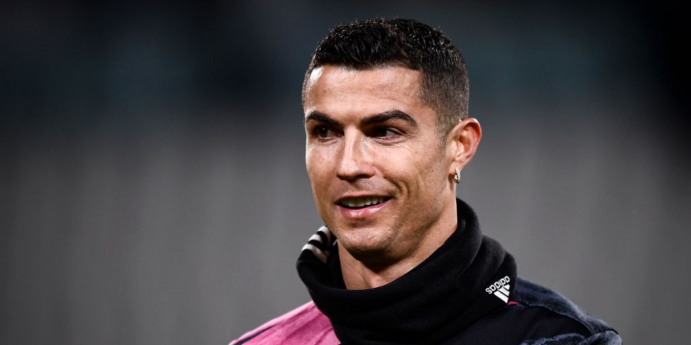 WOW! Cadoul de 8 milioane de euro pe care si l-a facut Ronaldo de ziua lui! Cum arata cel mai nou bolid din colectia starului portughez_16