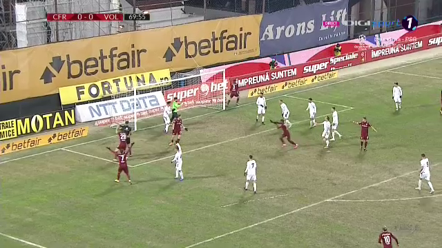 CFR Cluj - FC Hermannstadt 1-0. Vinicius decide spectaculos partida.  Sibienii, aproape să dea lovitura pe
