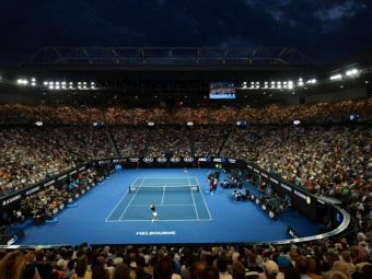 
	E oficial! Semifinalele si finalele de la Australian Open 2021 se vor juca cu spectatori in tribune | Cate persoane vor putea intra in Arena Rod Laver&nbsp;
