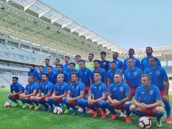
	Dream Team in rosu si albastru! Mai multe foste glorii ale Stelei sunt chemate sa se alature clubului in Liga 2
