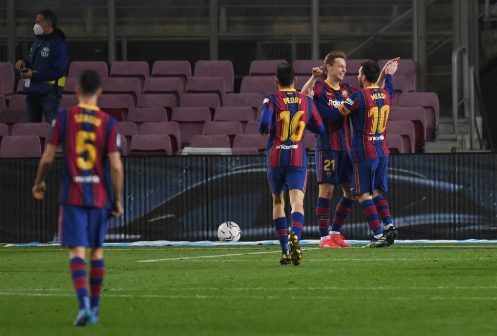 Barcelona o ZDROBESTE pe Elche si se apropie de liderul Atletico! 'Zeul' Messi a luat meciul pe cont propriu si a reusit o dubla_4