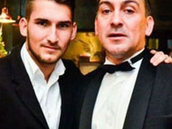 
	Mai ceva ca in Narcos! :) Fiul lui Ilie Dumitrescu a fost trimis in judecata pentru trafic de droguri! Fostul fotbalist vindea cocaina chiar langa barul detinut de familia lui
