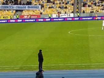 
	Momente incredibile cu Lucescu pe stadion! Ultrasii s-au pus fix in fata lui la meci! Ce a putut sa le faca antrenorul roman
