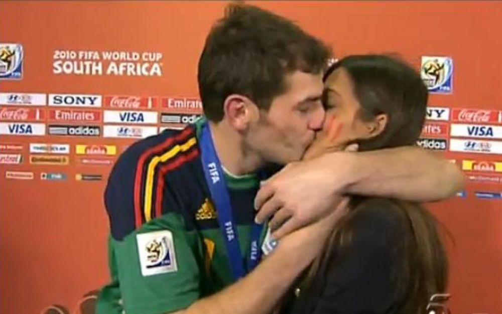 Noi informatii privind relatia dintre Iker Casillas si Sara Carbonero! Cel mai cunoscut cuplu din lumea fotbalului nu s-ar fi separat!_11