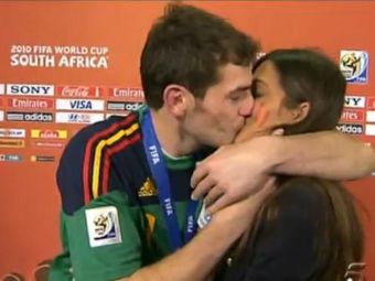 
	Noi informatii privind relatia dintre Iker Casillas si Sara Carbonero! Cel mai cunoscut cuplu din lumea fotbalului nu s-ar fi separat!
