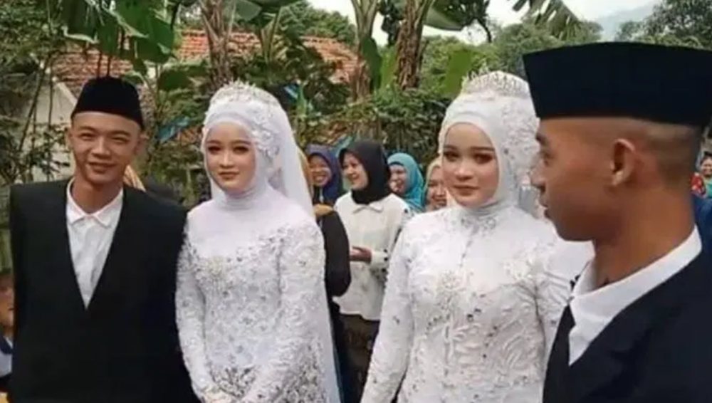 Caz incredibil! Gemenii care s-au casatorit cu surori identice! S-au mutat impreuna imediat dupa nunta _1