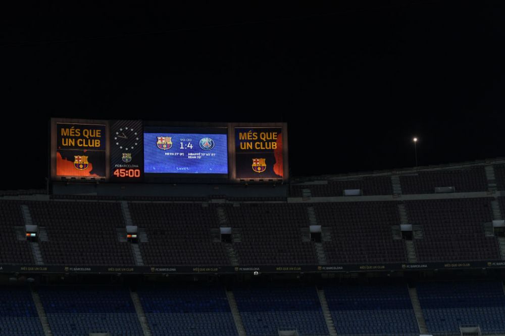 Asa ceva nu s-a mai intalnit in fotbal! Ce au facut fanii lui PSG inainte de returul cu Barcelona! De ce a fost chemata Politia_5