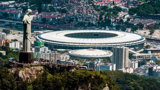 
	Unul dintre cele mai RENUMITE stadioane din lume isi schimba numele! Maracana urmeaza a fi redenumit dupa LEGENDA Pele&nbsp;
