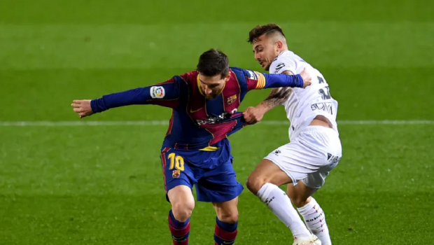 
	&quot;Parca joaca in 12 oameni cand e Messi pe teren!&quot; Declaratia INCREDIBILA a unui jucator de la Huesca dupa infrangerea in fata Barcelonei

