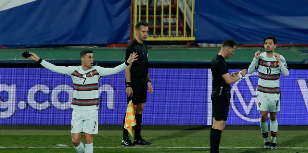 Arbitrul care nu a validat golul lui Ronaldo contra Serbiei rupe tacerea! "Lucram mult pentru a lua cele mai bune decizii!"_3