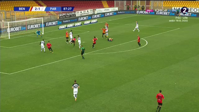 Benevento 2-2 Parma | Man, GOOOL pentru Parma in minutul 88! Reluare superba a romanului! A trecut pe langa victorie in prelungiri_6