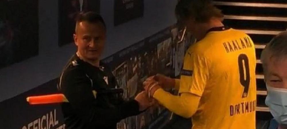 Gestul incredibil facut de Haaland pentru Sovre dupa ce arbitrul i-a cerut un autograf pentru a-l dona! Ce a facut fotbalistul Borussiei Dortmund_1