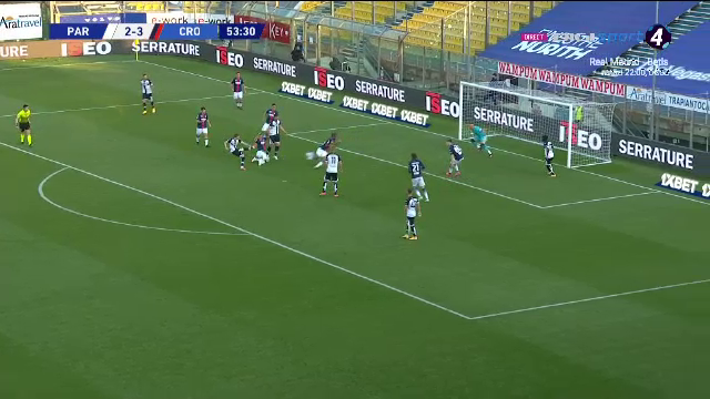 Parma 3-4 Crotone | GOOOOL MIHAILA!!! Romanul a marcat cu un sut imparabil de la 11 metri. Parma, ca si retrogradata dupa un meci nebun_5