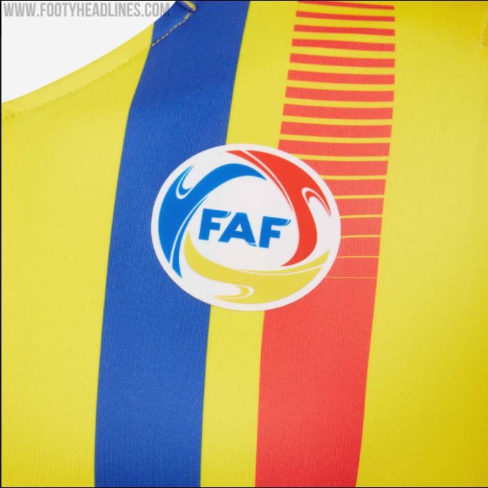 E nationala Andorrei sau a Romaniei?! Andorra si-a prezentat noul echipament de fotbal si e identic cu cel al 'tricolorilor'! Ce design au ales_6