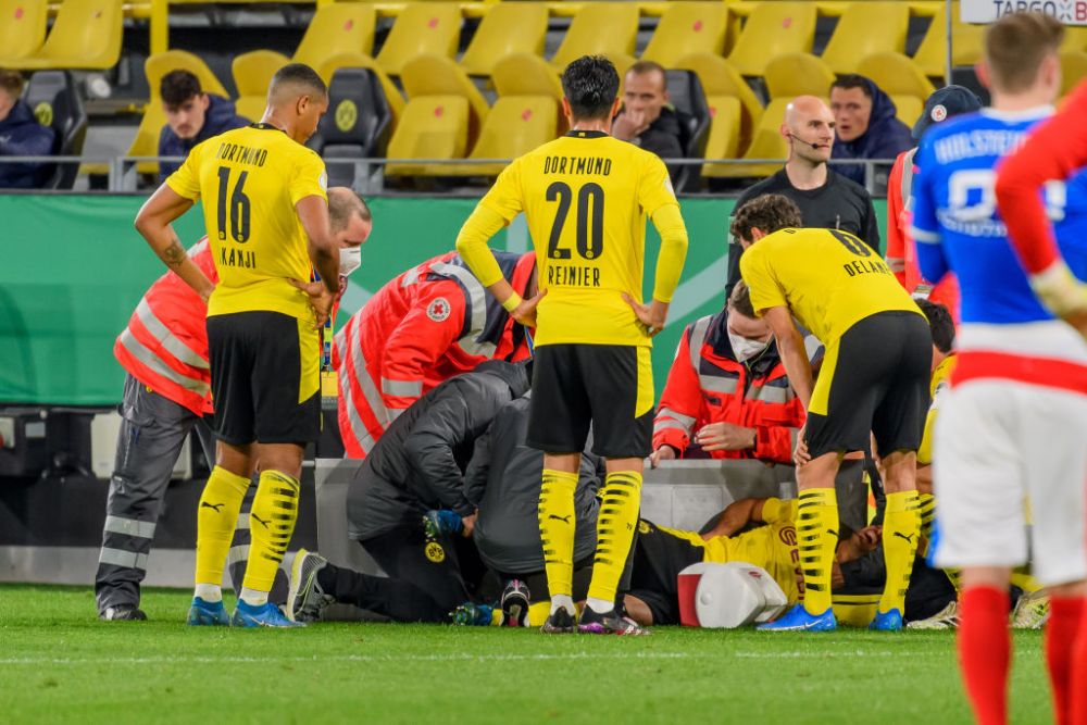 Accidentare horror la meciul lui Dortmund! Haaland nici nu s-a putut uita la coechipierul sau! Atentie, imagini cu puternic impact emotional_2