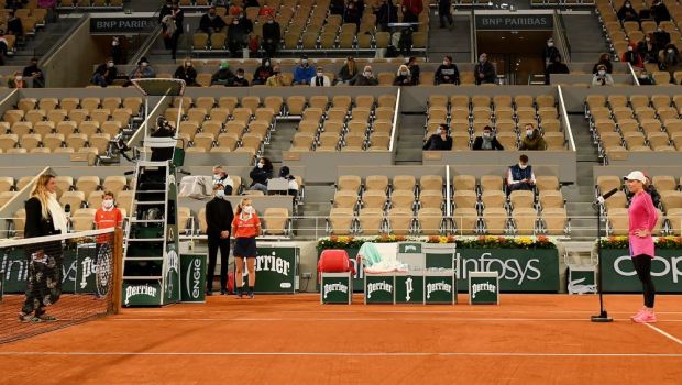 
	Se joaca finala de la Roland Garros cu mii de spectatori in tribune? Raspunsul autoritatilor franceze: fanii ar putea primi acces doar pe baza vaccinarii sau a unui test negativ&nbsp;
