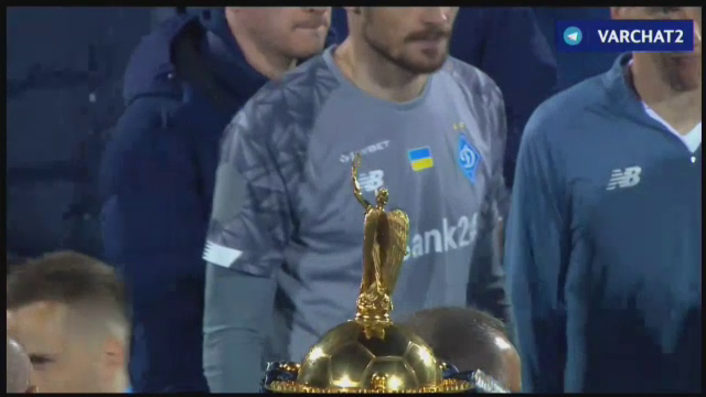 Lucescu a rupt tot in Ucraina! Imagini fantastice dupa ce a luat si Cupa cu Dinamo Kiev: a fost aruncat in aer de jucatori! Scene fantastice_22