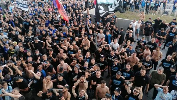 
	Nebunie in Banie! FCU Craiova a primit trofeul in Liga 2, iar sute de suporteri s-au strans la stadion! Ce a spus Trica despre viitorul sau
