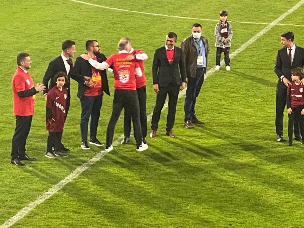 CFR Cluj si-a primit trofeul de campioana a Romaniei! Imaginile senzationale ale bucuriei de la Cluj_5