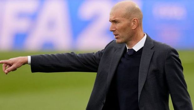 
	Zinedine Zidane, ultimatum pentru PSG! Fotbalistul pe care șefii de pe Parc des Princes sunt obligați să îl transfere
