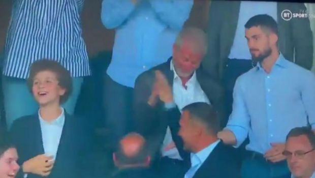 
	Abramovich s-a dezlantuit la golul lui Havertz! Imagini senzationale cu patronul lui Chelsea in tribune
