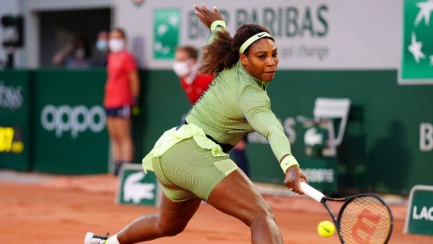
	Ce echipament e asta, Serena? Americanca a furat toate privirile in meciul cu Irina Begu de la Roland Garros: cum i-au personalizat cei de la Nike incaltamintea de joc&nbsp;
