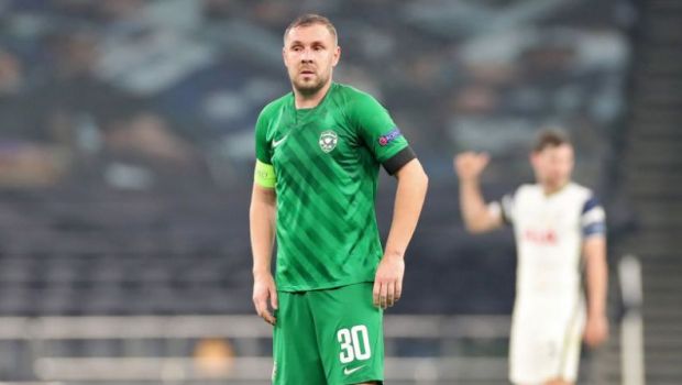 
	Cosmin Moți vrea să salveze un jucător de la Dinamo! Fostul fotbalist negociază despărțirea dintre părți
