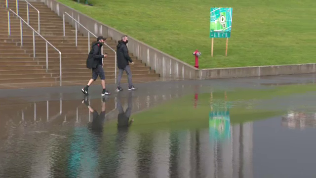 Inundatie pe National Arena inaintea meciului de la Euro! Austria si-a anulat antrenamentul: mingea nu mai sare din cauza apei care a umplut stadionul!_1