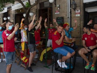 
	Scandal in Spania inainte de debutul ibericilor la Euro! Suporterii spanioli ameninta cu boicotul daca fotbalistii lui Luis Enrique vor ingenunchea
