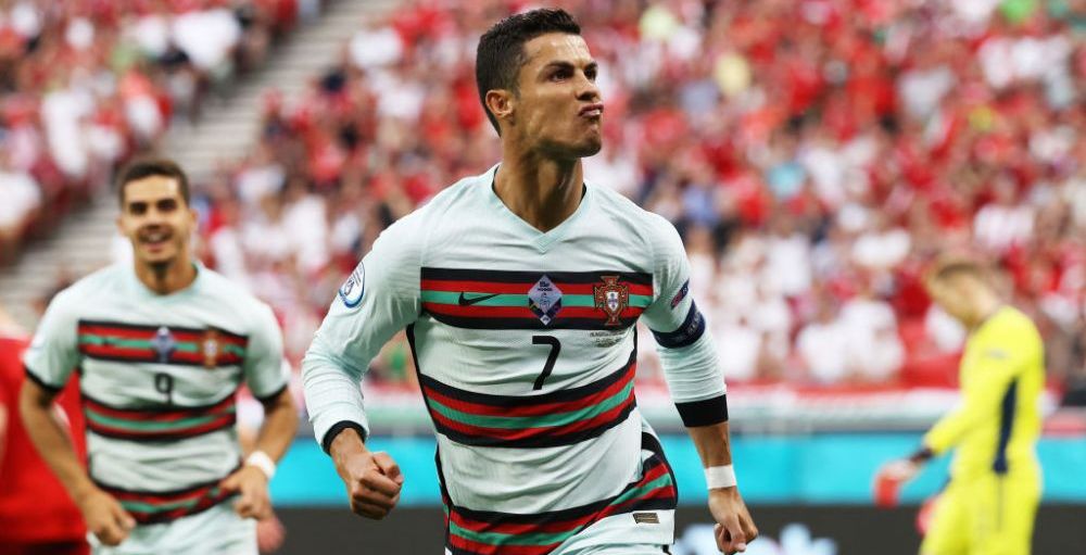 Cristiano Ronaldo, Mr. Euro! :) Portugalia s-a dezlantuit pe final cu Ungaria! Portarul, cel mai bun jucator al maghiarilor! Aici ai tot ce s-a intamplat in Ungaria 0-3 Portugalia_11