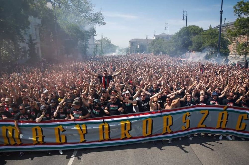 Budapesta fierbe inainte de Ungaria - Portugalia! Zeci de mii de suporteri sunt in strada!_1