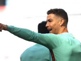 
	&quot;Mai buna decat a ta!&quot; Ronaldo si-a gasit noua vocatie! Starul portughez si-a testat aptitudinile chiar in timpul Euro. Cum s-a descurcat
