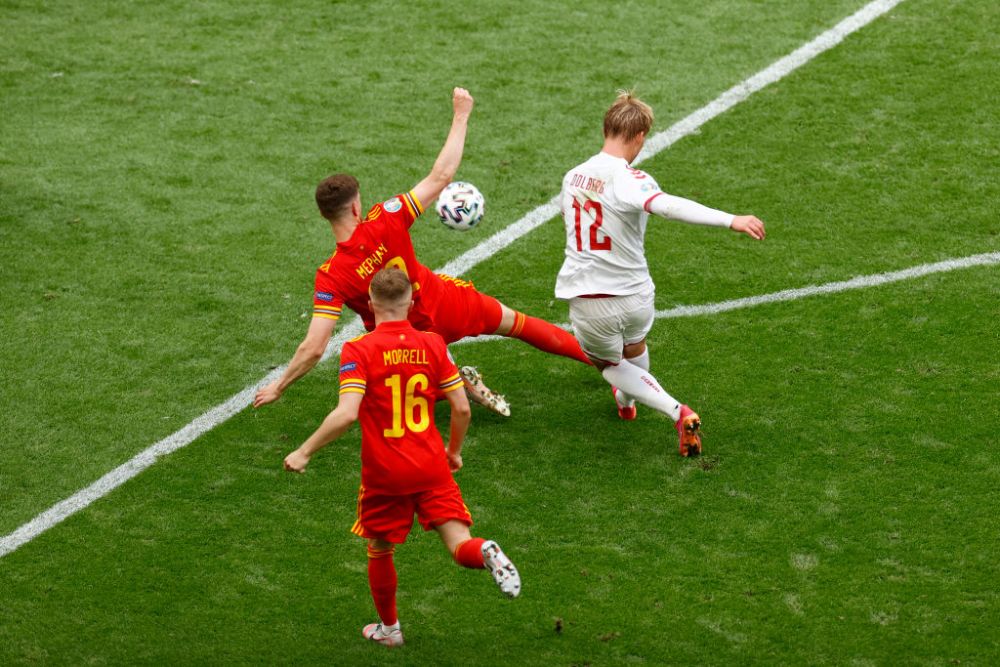 Sah mat! Danemarca, prima calificata in sferturi dupa ce a facut instructie cu nationala lui Bale! Aici ai tot ce s-a intamplat in Tara Galilor 0-4 Danemarca_5