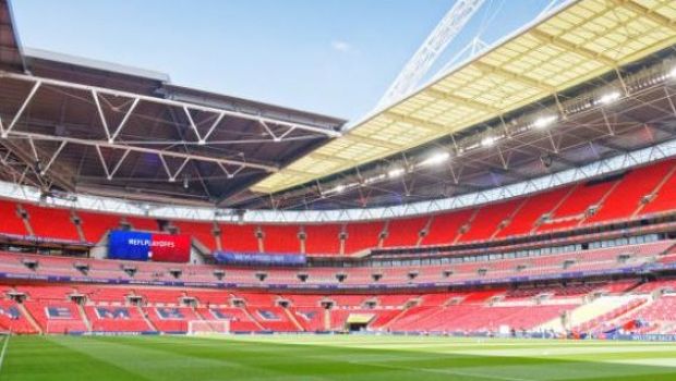 
	UEFA, presata de Comisia Europeana sa mute semifinalele si finala EURO 2020 de pe Wembley
