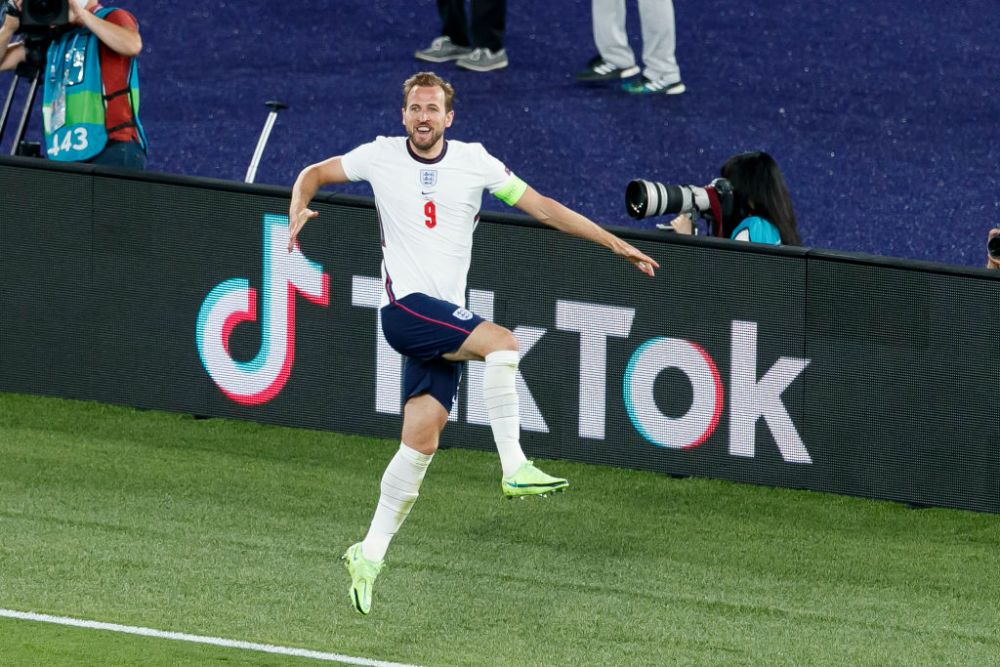 Au jucat cu 'cap' :)! Englezii detin recordul absolut la Euro dupa meciul cu Ucraina! Ce au reusit_3
