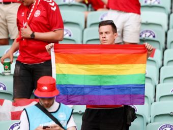 
	Ancheta UEFA dupa meciul Danemarca - Cehia. Ce s-a intamplat cu un suporter care a aparut pe stadion cu steagul LGBT
