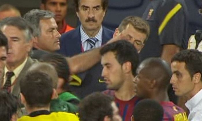 Mourinho se "spovedeste" in fata tuturor! "Regret acel incident. Am esuat. El nu a avut nimic de-a face cu asta"_5