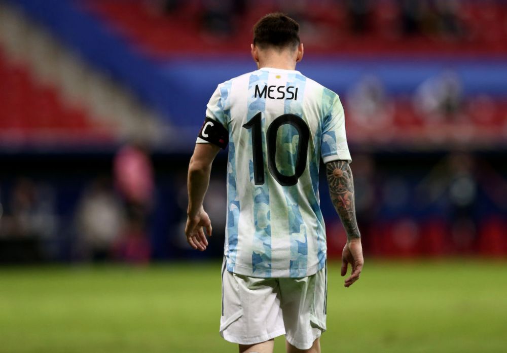 Lionel Messi, insangerat in semifinalele Copa America. A jucat accidentat din minutul 57, iar imaginile cu el au facut inconjurul lumii _1