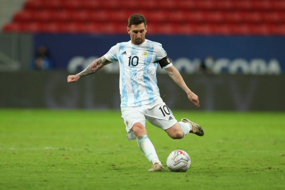 Lionel Messi, insangerat in semifinalele Copa America. A jucat accidentat din minutul 57, iar imaginile cu el au facut inconjurul lumii _6