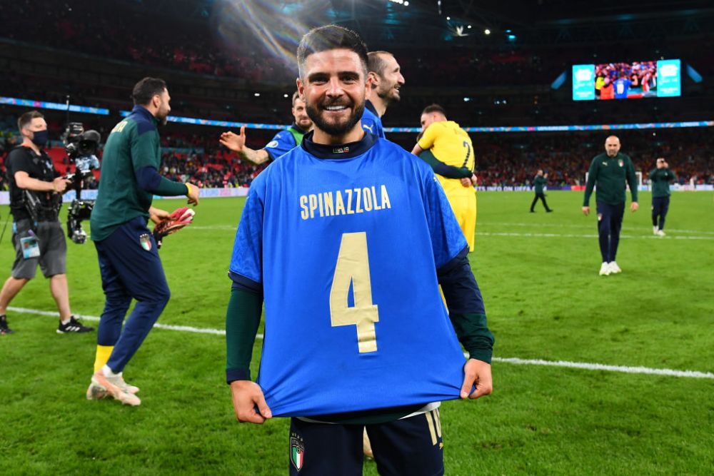 Imagini fabuloase cu Spinazzola! Fundasul a urlat de fericire, dupa ce Italia s-a calificat in finala EURO 2020. "Multumesc, baieti"_2